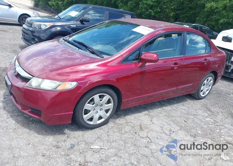 2010 Honda Civic Lx z USA, uszkodzony, nr VIN 2HGFA1F52AH504600